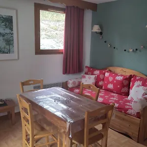  Appartement Puy St Vincent 1800 - Appt 6 Pers - Près Des Pistes